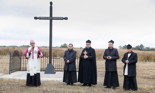 Katowice-Podlesie. Powstaje nowy kościół
