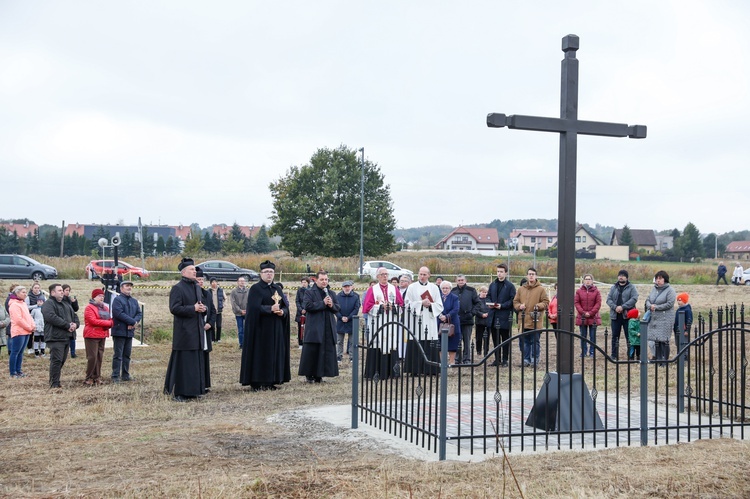 Pobłogosławienie terenu pod budowę nowego kościoła