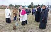 Pobłogosławienie terenu pod budowę nowego kościoła