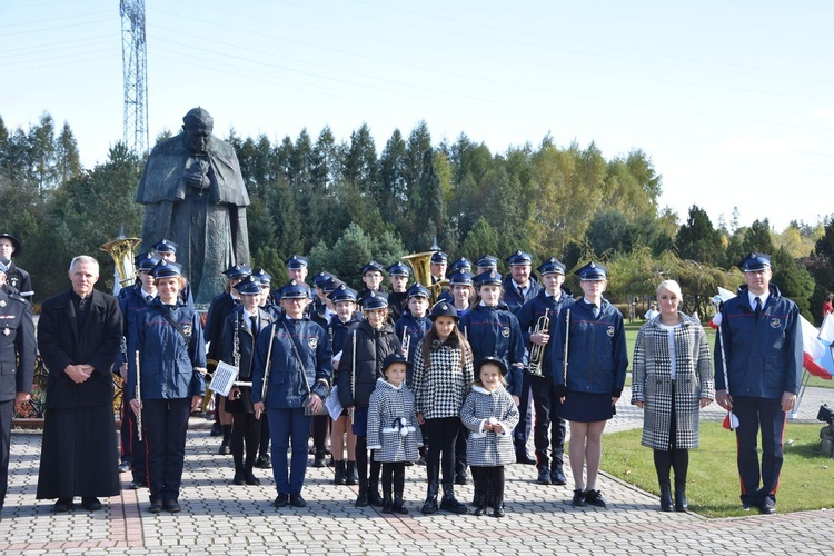 Papieska siła orkiestr dętych 