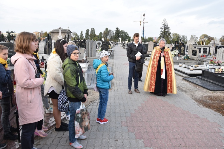 Przasnysz. Pochówek dzieci zmarłych przed narodzeniem