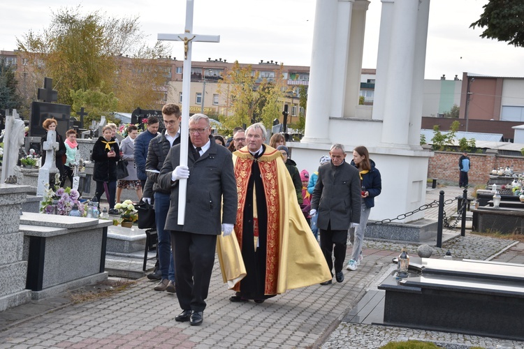 Przasnysz. Pochówek dzieci zmarłych przed narodzeniem