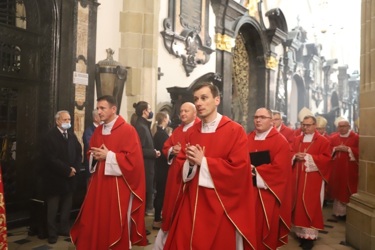 Rozpoczęcie synodu w archidiecezji krakowskiej 