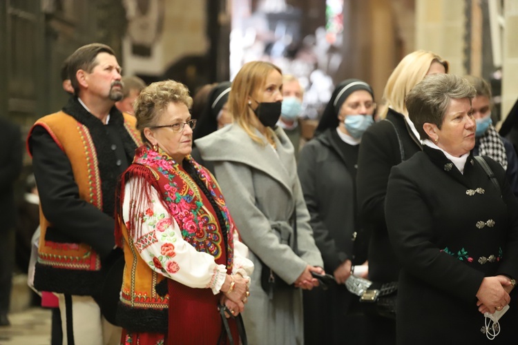 Rozpoczęcie synodu w archidiecezji krakowskiej 