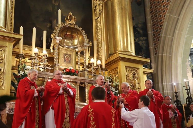 Rozpoczęcie synodu w archidiecezji krakowskiej 