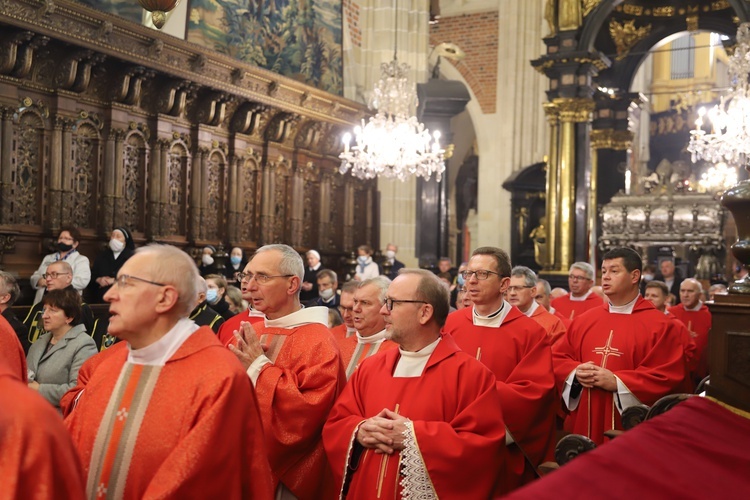 Rozpoczęcie synodu w archidiecezji krakowskiej 