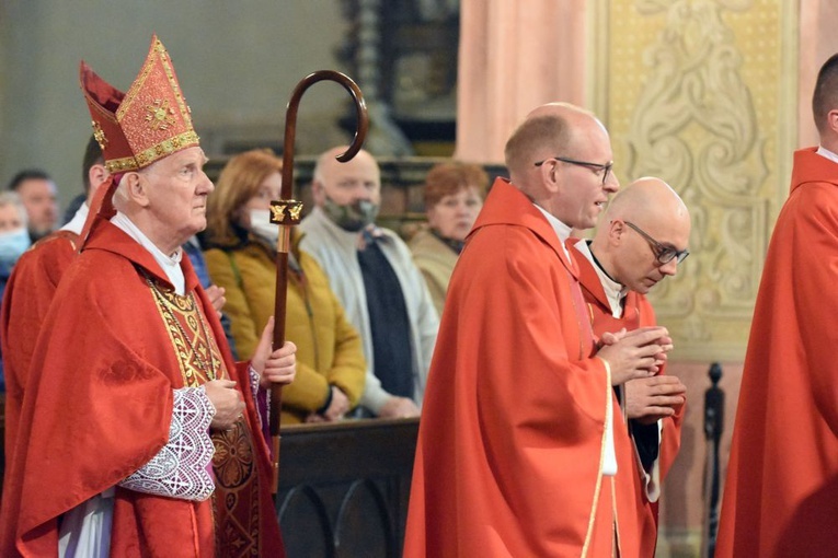 Otwarcie synodu w katedrze świdnickiej