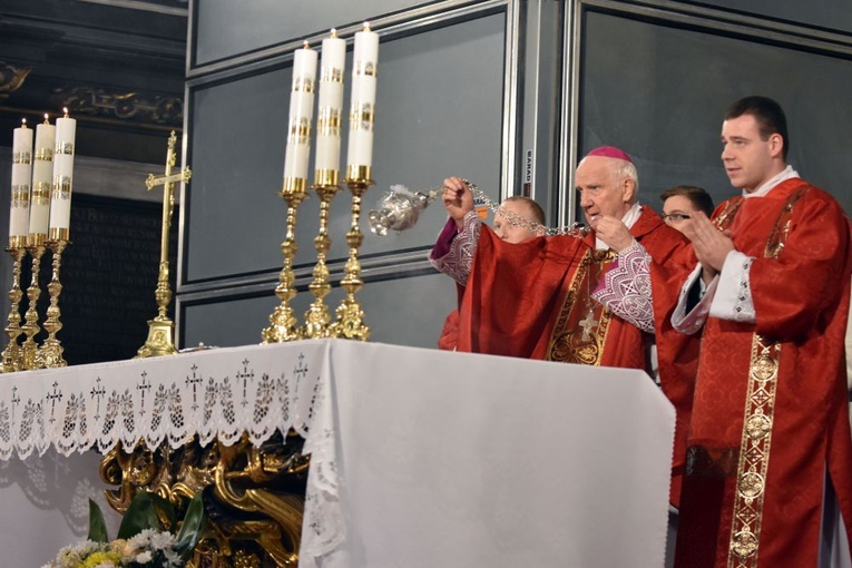 Otwarcie synodu w katedrze świdnickiej