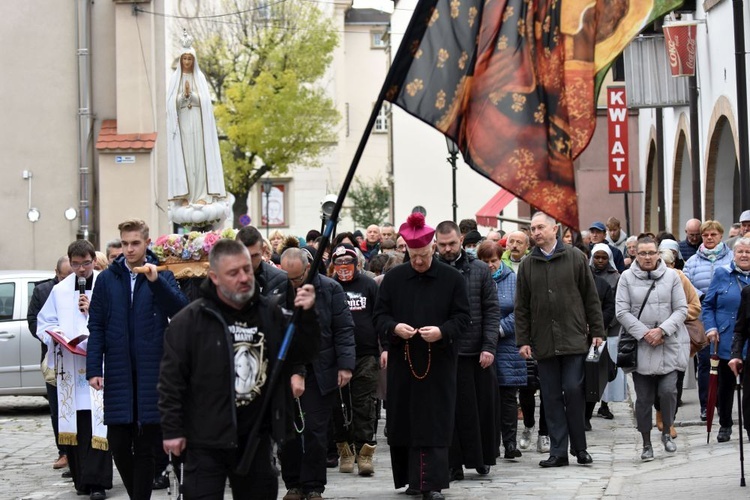 Różaniec za Polskę w Świdnicy