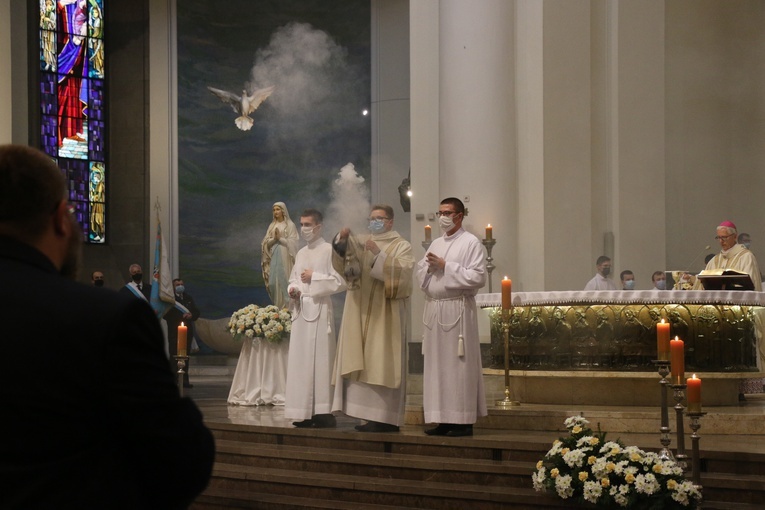 Katowice. Msza św. inaugurująca synod o synadalności w archidiecezji, cz. 1