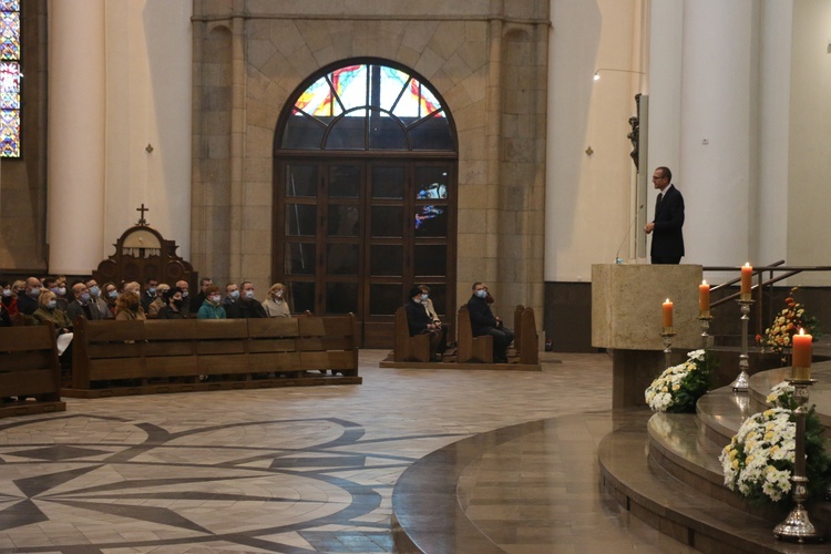 Katowice. Msza św. inaugurująca synod o synadalności w archidiecezji, cz. 1