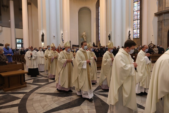 Katowice. Msza św. inaugurująca synod o synadalności w archidiecezji, cz. 2