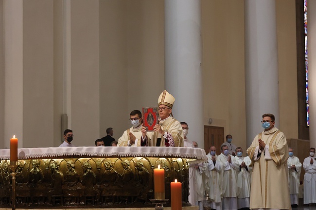 Katowice. Msza św. inaugurująca synod o synadalności w archidiecezji, cz. 2