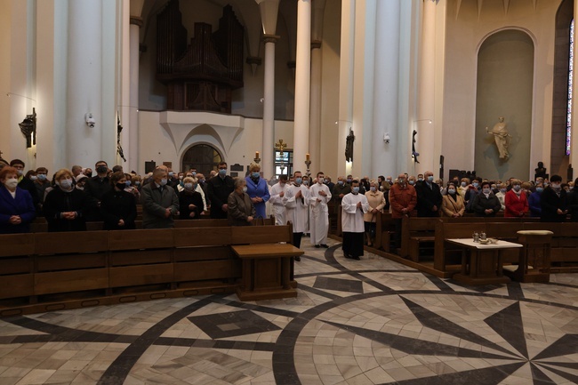 Katowice. Msza św. inaugurująca synod o synadalności w archidiecezji, cz. 2