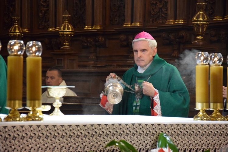 Inauguracja fazy diecezjalnej synodu biskupów 