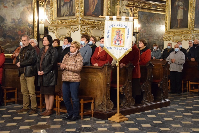 Inauguracja fazy diecezjalnej synodu biskupów 