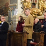 Inauguracja fazy diecezjalnej synodu biskupów 