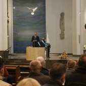 Archidiecezja. Prof. Bańka podsumowuje udział w otwarciu procesu synodalnego w Rzymie