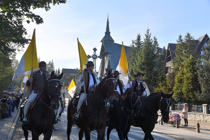 Z Matką Bożą Fatimską przez Zakopane