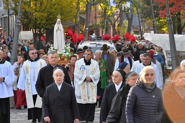 Z Matką Bożą Fatimską przez Zakopane