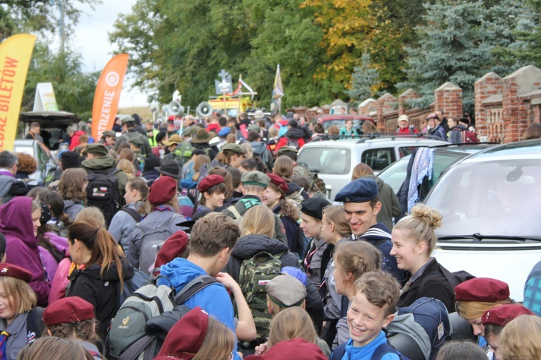 Pielgrzymka trzebnicka po harcersku