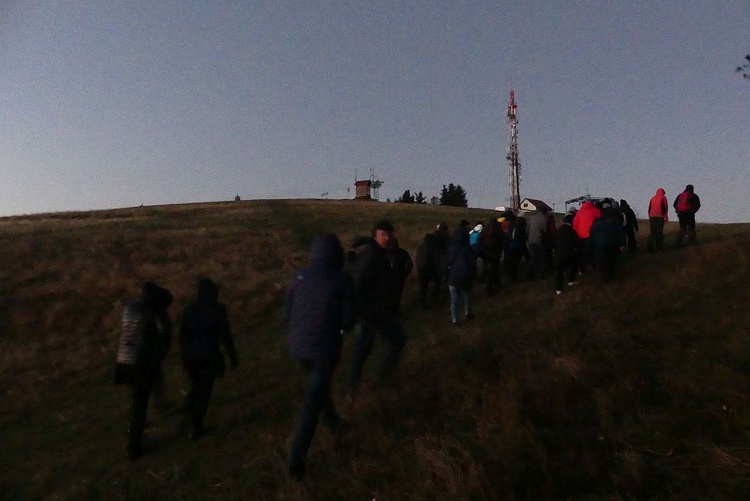 Wieczorne Wyprawy Różańcowe dookoła Trójwsi - Koniakowa, Istebnej i Jaworzynki