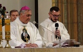 Nuncjusz apostolski abp Salvatore Pennacchio w parafii NSPJ w Kętach