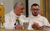 Nuncjusz apostolski abp Salvatore Pennacchio w parafii NSPJ w Kętach