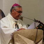 Nuncjusz apostolski abp Salvatore Pennacchio w parafii NSPJ w Kętach