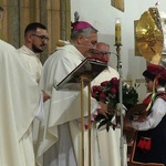 Nuncjusz apostolski abp Salvatore Pennacchio w parafii NSPJ w Kętach