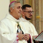 Nuncjusz apostolski abp Salvatore Pennacchio w parafii NSPJ w Kętach