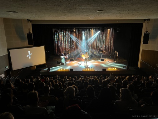 Przecław. Konferencja i koncert dla bierzmowanych