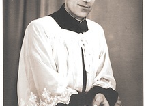 Młody kapłan.
