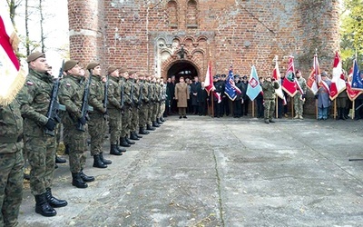 ▲	Wojskową asystę zapewniła 5. Mazowiecka Brygada Obrony Terytorialnej z Ciechanowa. 