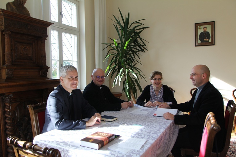 Rozpoczął pracę sekretariat synodu w archidiecezji wrocławskiej