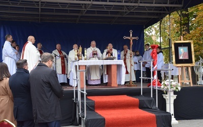 Uroczystość wprowadzenia relikwii odbyła się w niedzielę 17 października.