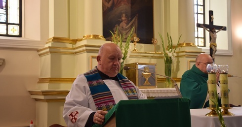 Głównym organizatorem TKCh była parafia św. Stanisława w Skierniewicach.