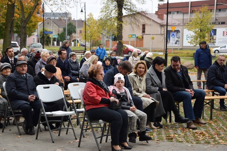 Wprowadzenie relikwii bł. Prymasa Tysiąclecia do Skierniewic