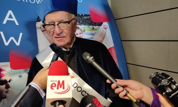 Archidiecezja katowicka. Antoni Piechniczek laureatem nagrody "Lux ex Silesia"