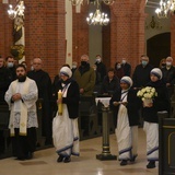 Wprowadzenie relikwii św. Matki Teresy do parafii w Bobrku