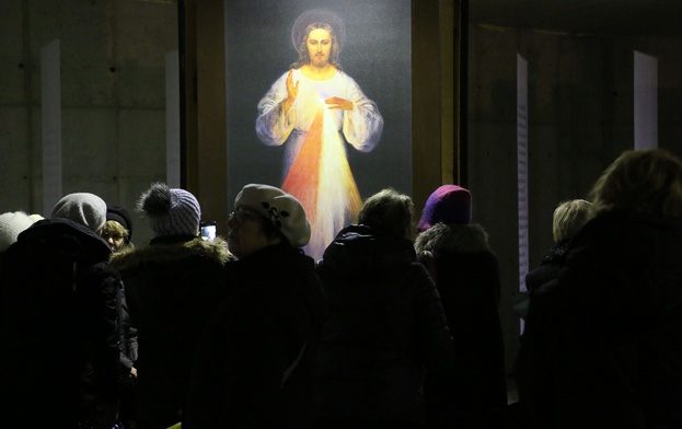 Wolność rodzi się z miłości Boga i rozwija w miłosierdziu