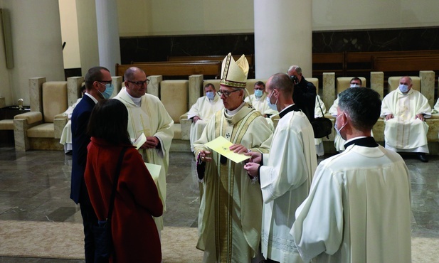 Inauguracja diecezjalnego etapu synodu w katedrze Chrystusa Króla w Katowicach.