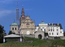 Sanktuarium Relikwii Drzewa Krzyża Świętego.