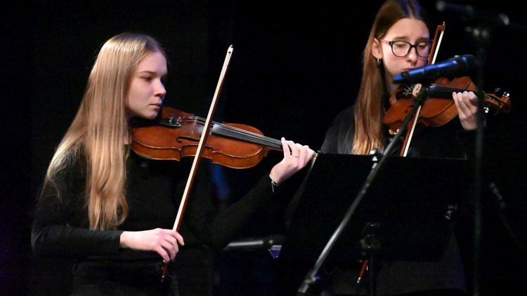 Gala papieska w świdnickim teatrze