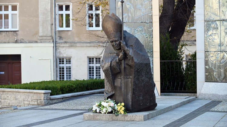 Obchody wspomnienia św. Jana Pawła II w Świdnicy