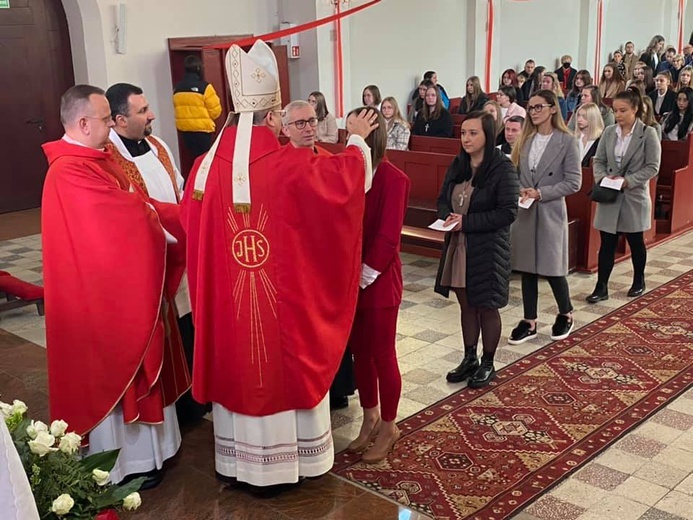 Bierzmowanie w Gubinie