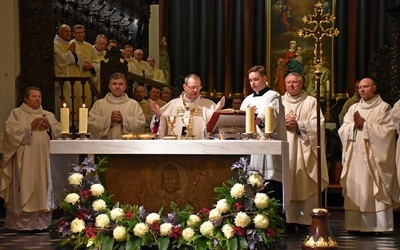Msza św. inicjująca etap diecezjalny synodu odbyła się w katedrze oliwskiej.