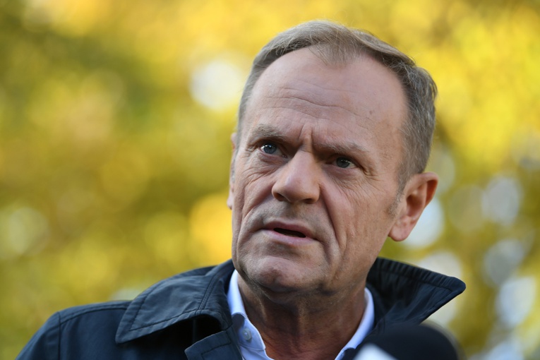 Tusk: Polacy dostaną pieniądze z UE