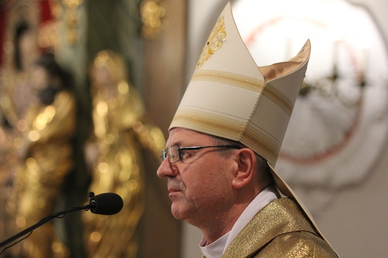 Abp Tadeusz Wojda: „Synod to odnowa naszej wiary i chrześcijańskiej świadomości"