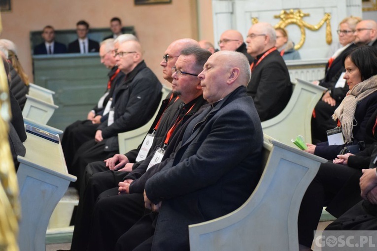 W Paradyżu trwa sesja robocza I Synodu Diecezji Zielonogórsko-Gorzowskiej